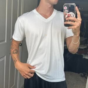 Perfect Vintage 70s White Blank Basic V Neck Shirt Top Tee